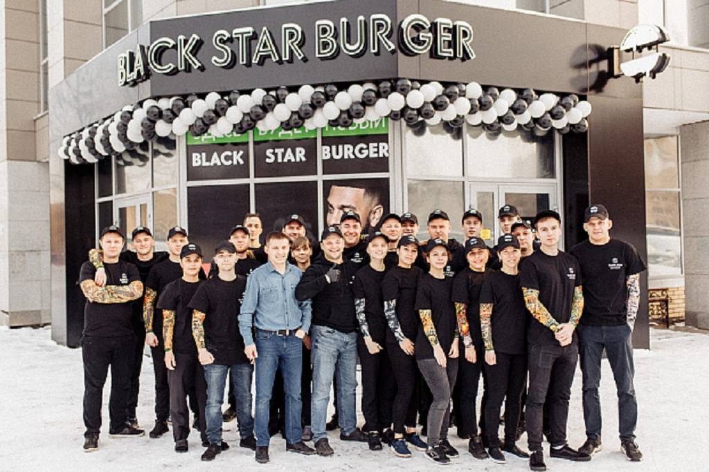 Блэк стар бургер норильск. Студия Блэк Стар. Black Star Burger Казань. Блэк Стар детейлинг. Black Star Burger Смоленск.